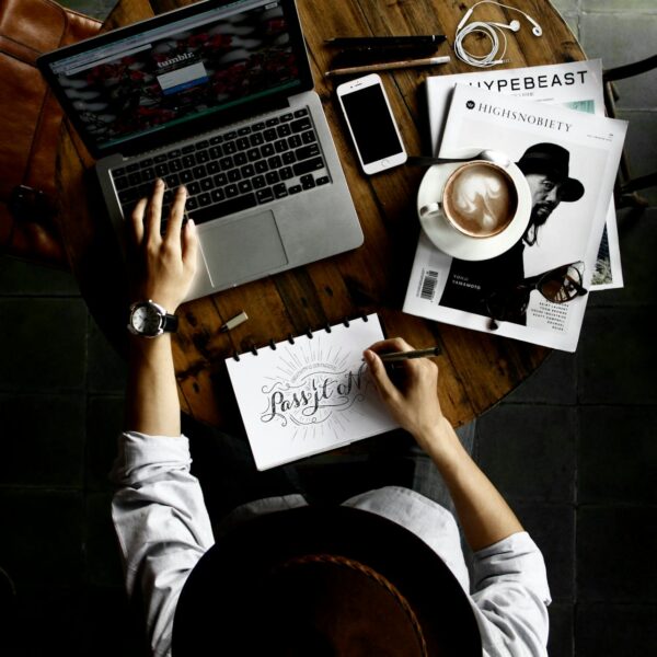 Apple Mac Brown